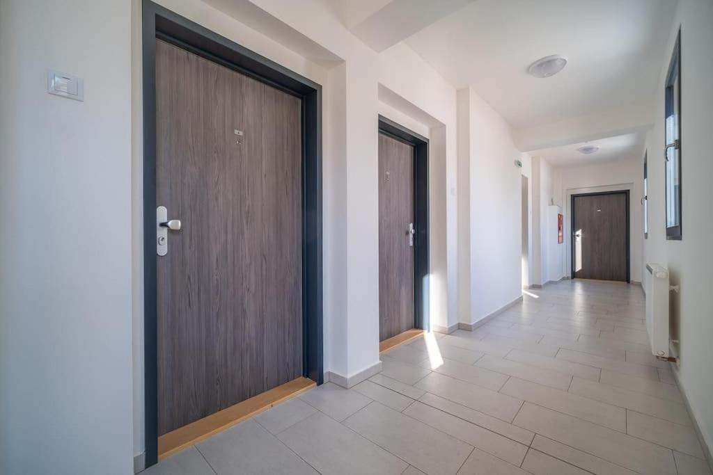 Private Cozy And Quiet Apartment リプノ・ナト・ヴルタヴォウ エクステリア 写真